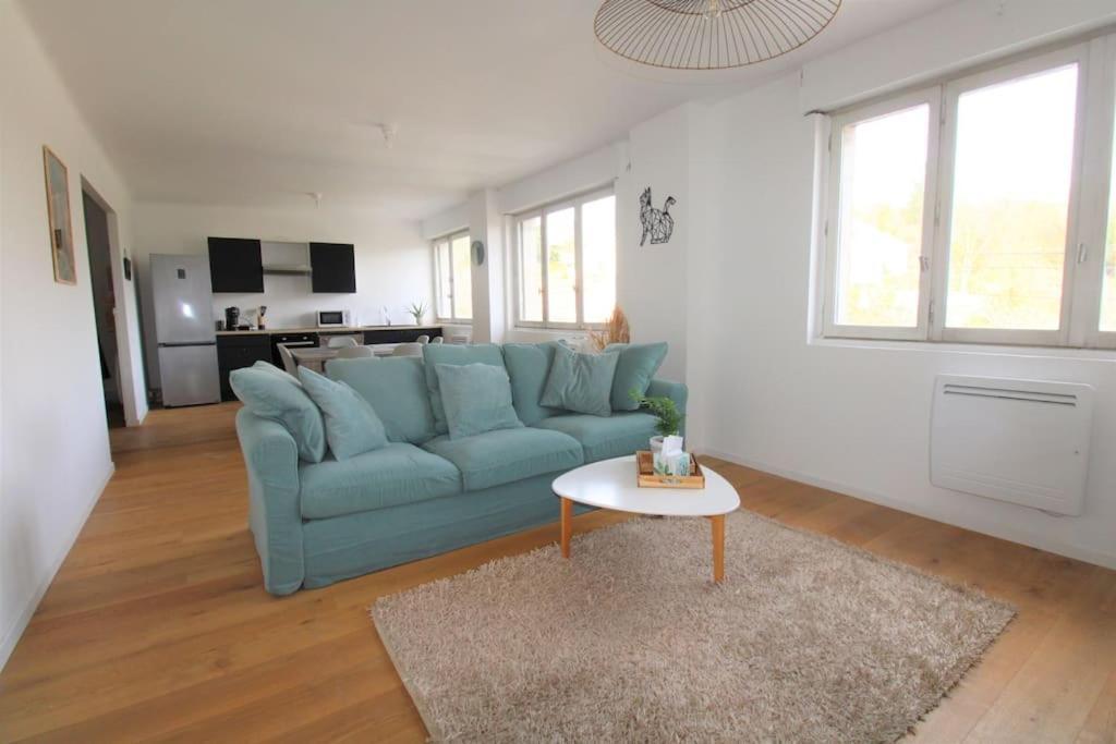 Joli Appartement Au Calme Lay-Saint-Christophe Exteriör bild